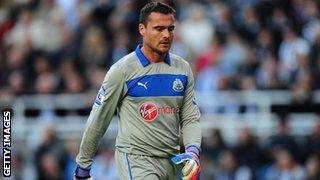 Newcastle goalkeeper Steve Harper