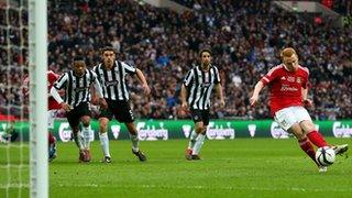 Kevin Thornton scores at Wembley