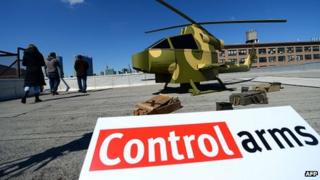 UN passes historic arms trade treaty by huge majority - BBC News