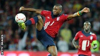 Lille defender Aurelien Chedjou