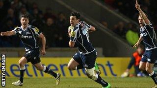 Cameron Shepherd scores a try for Sale against Gloucester