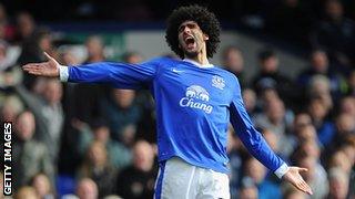 Everton midfielder Marouane Fellaini