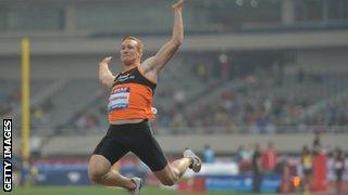 Greg Rutherford