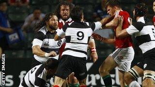 Barbarians v Lions