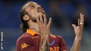 Roma striker Pablo Osvaldo