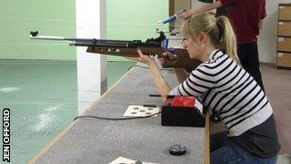 Jen Offord with rifle