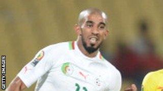 Hameur Bouazza in action for Algeria