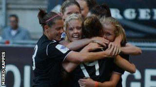 Glasgow celebrate Sarah Crilly's goal