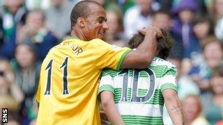 Gabriel Agbonlahor consoles Louis Tomlinson