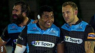 Glasgow Warriors players celebrating