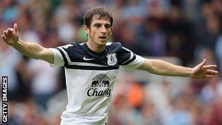 Leighton Baines