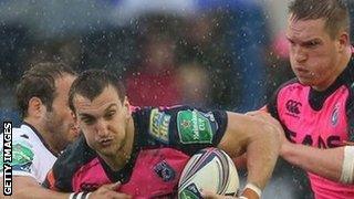 Sam Warburton charges on