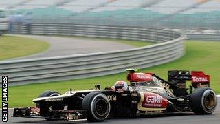 Romain Grosjean driving during the Indian Grand Prix