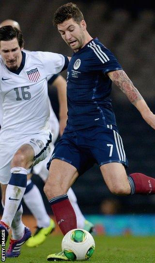 Charlie Mulgrew in action against USA