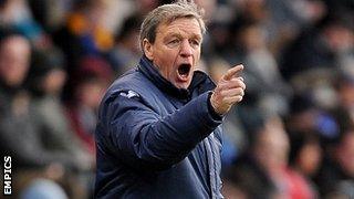 Shrewsbury Town boss Graham Turner