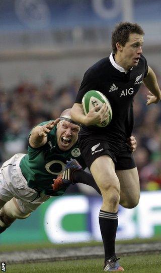 New Zealand's Ben Smith in action against Paul O'Connell of Ireland