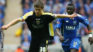 Aaron Ramsey in action for Cardiff