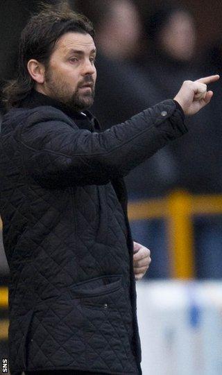 Alloa Athletic manager Paul Hartley