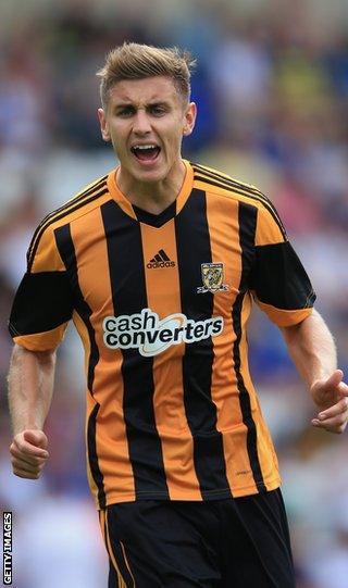 Hull City midfielder Tom Cairney