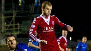 Mark Reynolds in action against Inverness