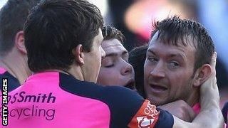 Gareth Davies is congratulated by his team-mates after his winning try against Toulon in October