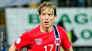 Stefan Johansen in action for Norway