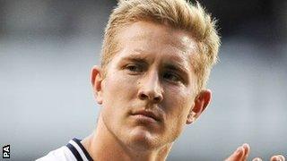 Lewis Holtby