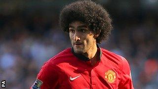 Manchester United midfielder Marouane Fellaini