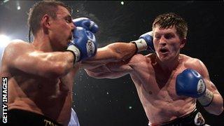 Ricky Hatton beat Kostya Tszyu in front of his home crowd in 2005