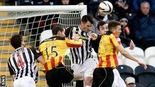 St Mirren and Partick Thistle players