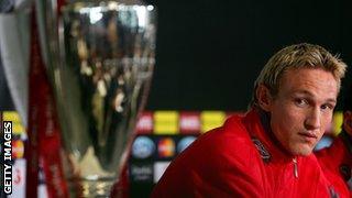 Sami Hyypia Champions League trophy