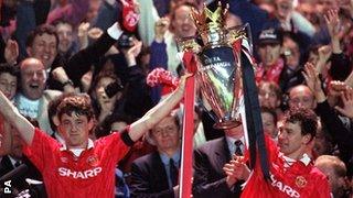 Bryan Robson and Steve Bruce