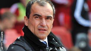 Everton boss Roberto Martinez