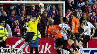 Jamie Langfield makes a save for Aberdeen against Dundee United