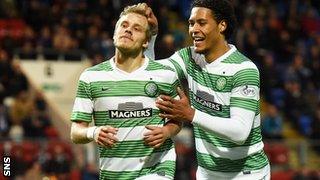 Teemu Pukki celebration