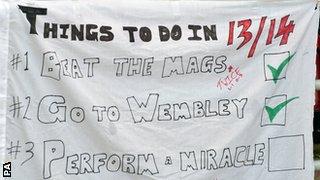 Sunderland fans make a miracle banner