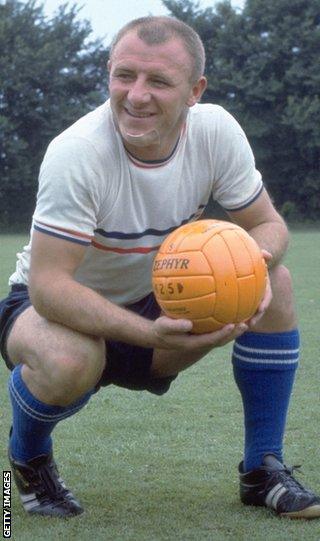 Tommy Docherty in Chelsea gear