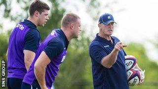 Vern Cotter oversees training in Houston