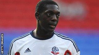 striker Marvin Sordell