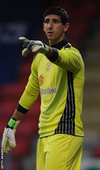 Alan Martin in action for Crewe Alexandra