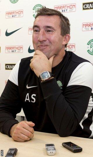 Hibs manager Alan Stubbs