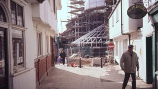 Ten old photographs of Ipswich - BBC News