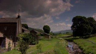 view along the Pennine Way