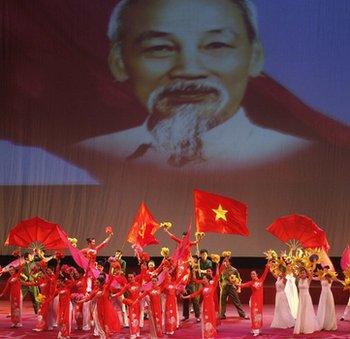 Artists mark the 40th anniversary ceremony of the 1973 Paris Peace Accord in Hanoi