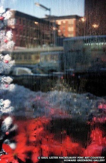 Christmas New York, 1950, by Saul Leiter