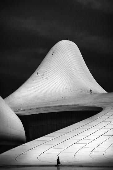 Image of a building that looks like a mountain