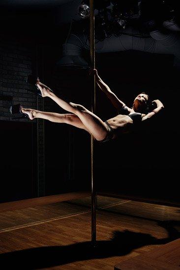 Philip-Lorca diCorcia, 'Hannah', 2004. Courtesy the artist, Spruth Magers, Berlin/London and David Zwirner, New York/London.