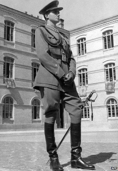 Prince Juan Carlos of Spain poses in the Military Academy of Zaragoza between 1955-57