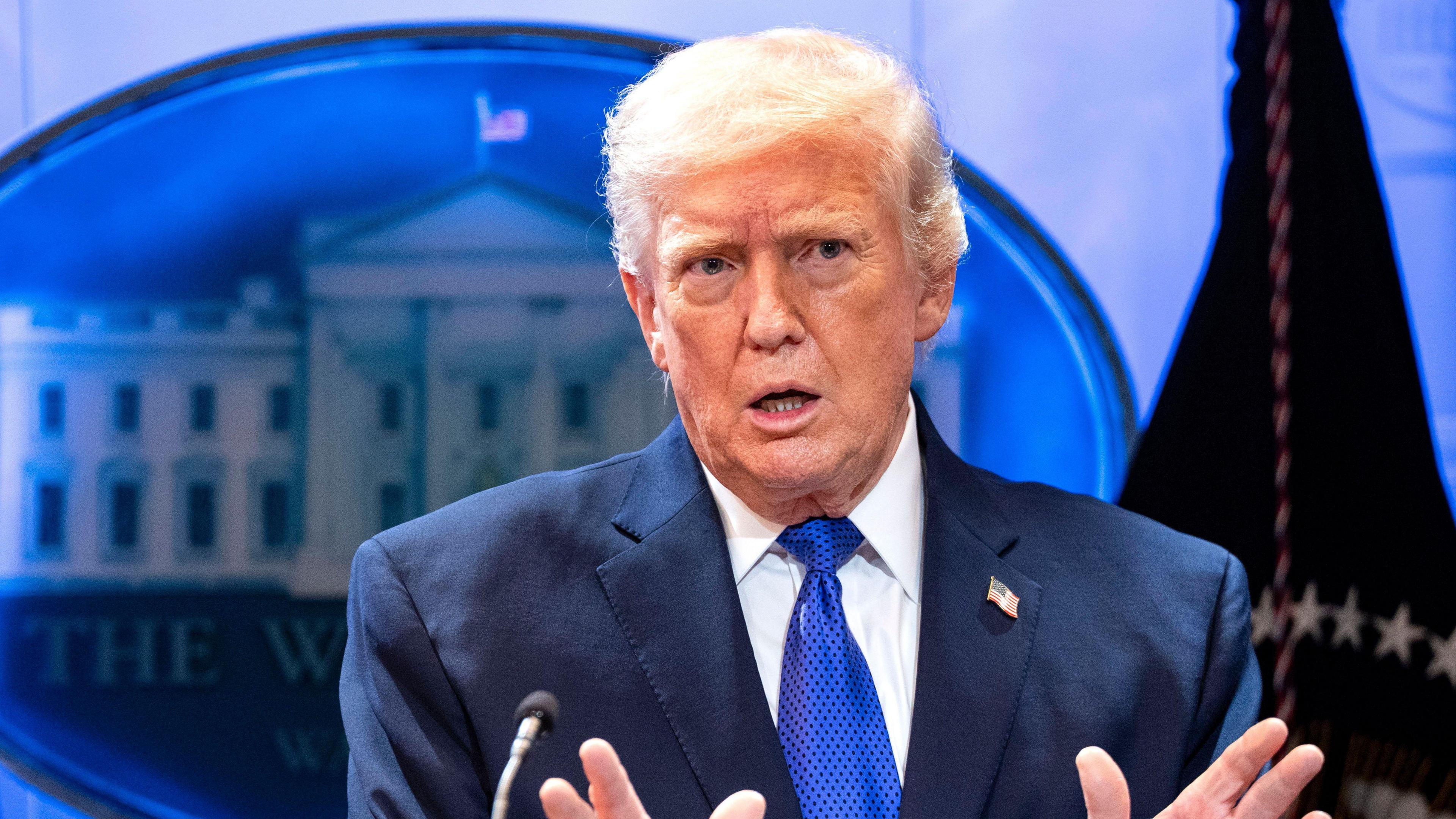 Trump announces increase of new global tariffs from 10% to 15% - BBC News