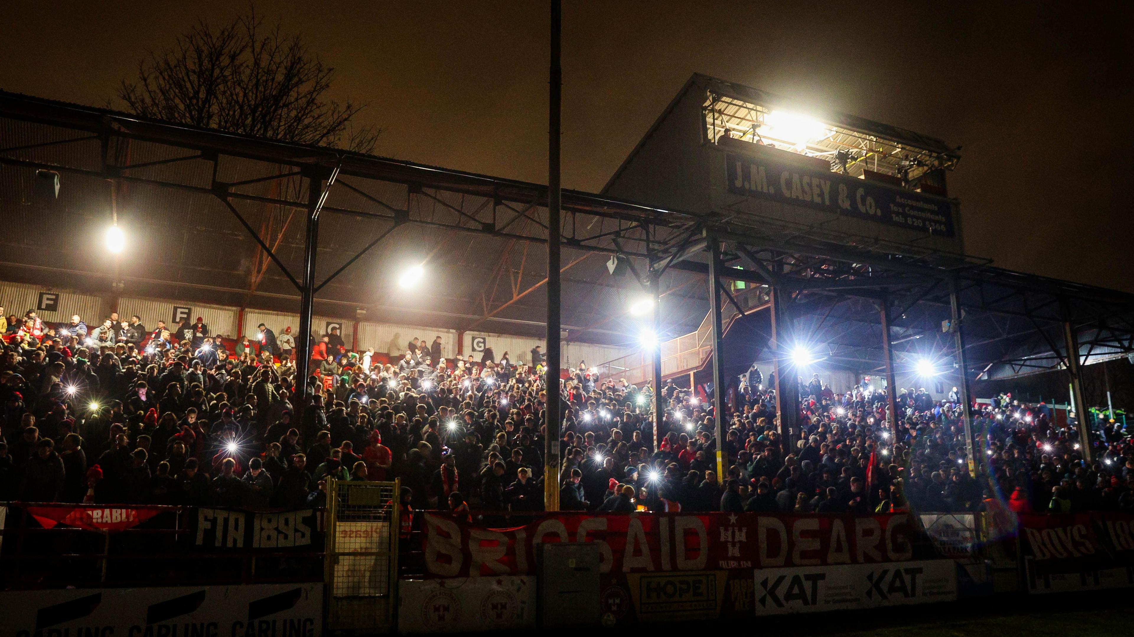 The floodlights go off at Tolka Park